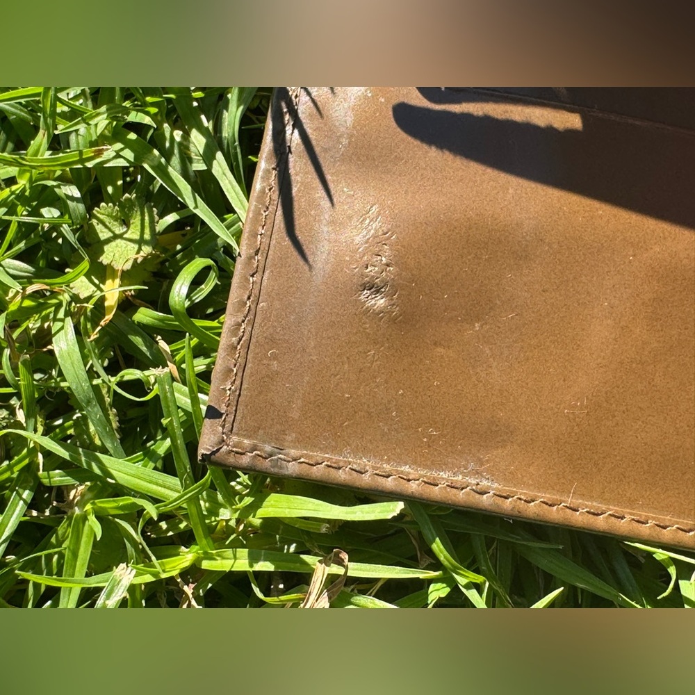 Vintage Prada Olive brown Patent Leather Key Wallet - Picture 10 of 14